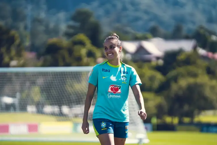 Seleção feminina fecha preparação para jogo contra França nesta sexta