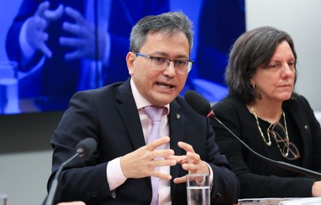Receita cobrará dados de fintechs de forma retroativa, desde janeiro