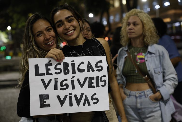 No Dia do Orgulho Lésbico, ativistas reforçam poder da luta coletiva